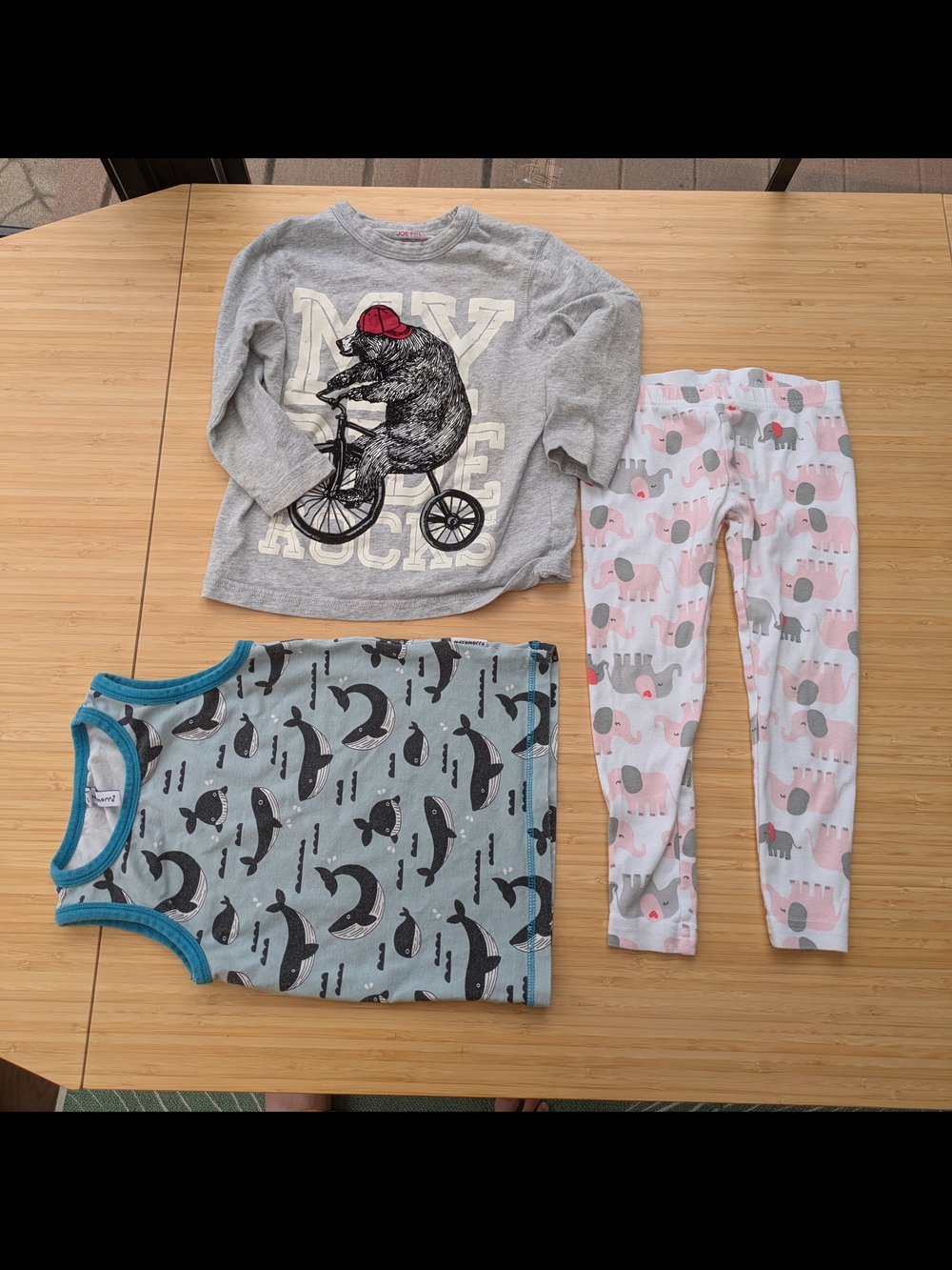 3 Items 3T Gender-Neutral Lot